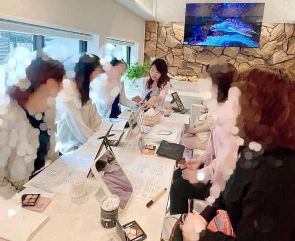 【婚活カフェ】アイシャドウメイクレッスンサムネイル